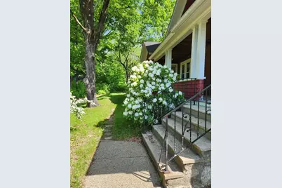 72 W Main St, Dudley, MA 01571 - Photo 9