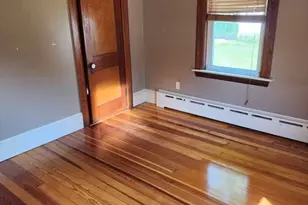 72 W Main St, Dudley, MA 01571 - Photo 23