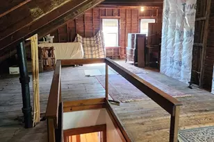 72 W Main St, Dudley, MA 01571 - Photo 35