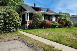 72 W Main St, Dudley, MA 01571 - Photo 1