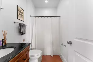 12 N Bennet St, Boston, MA 02113 - Photo 19