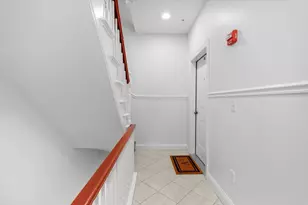 12 N Bennet St, Boston, MA 02113 - Photo 7