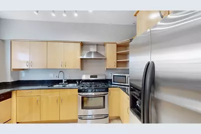 50 Beacon St #1, Somerville, MA 02143 - Photo 3