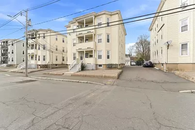 4 Bellevue Ave, Brockton, MA 02302 - Photo 7