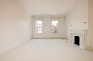 129 Commonwealth Ave, Boston, MA 02116 - Photo 17