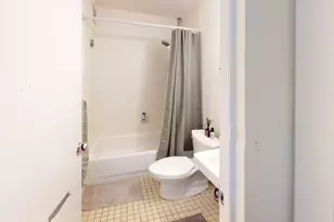 44 Washington, Brookline, MA 02445 - Photo 5