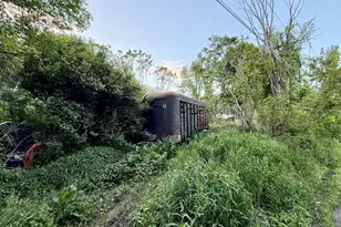 100 Bucklin Rd, Adams, MA 01220 - Photo 27