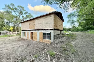 100 Bucklin Rd, Adams, MA 01220 - Photo 3