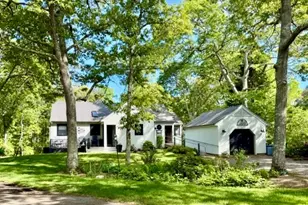 7 Ploughshare Ln, Oak Bluffs, MA 02557 - Photo 1