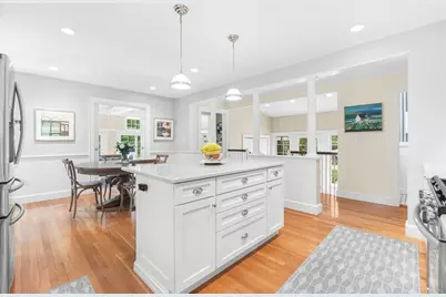 21 Elm Street, Wellesley, MA 02481 - Photo 9