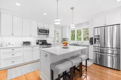 21 Elm Street, Wellesley, MA 02481 - Photo 11