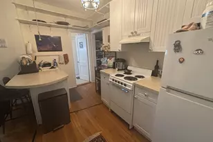 35 Queensberry St, Boston, MA 02215 - Photo 5