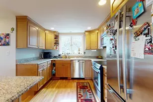 48 Crosby St, Arlington, MA 02474 - Photo 3
