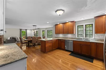 111 Lea Ave, Northbridge, MA 01534 - Photo 3