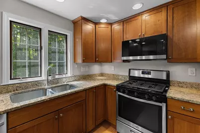 111 Lea Ave, Northbridge, MA 01534 - Photo 5