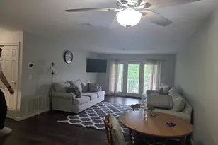 690 S Porter St, Manchester, NH 03103 - Photo 11