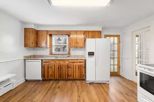 2 Wentzell Ave, Beverly, MA 01915 - Photo 5