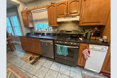 23 Derby Rd #1, Watertown, MA 02472 - Photo 5