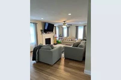 17 Noble Street, Dudley, MA 01571 - Photo 9