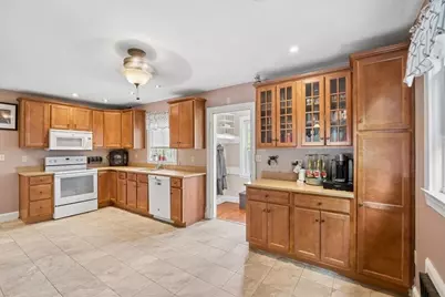 22 Lippold Street, Methuen, MA 01844 - Photo 11