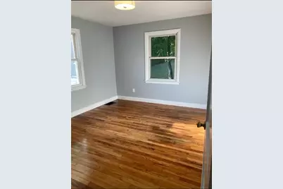 45 Pilgrim Ave, Worcester, MA 01604 - Photo 7