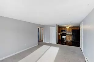 18 Kenmar Dr, Billerica, MA 01821 - Photo 3