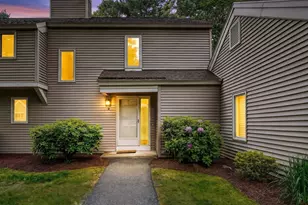 2 Daybreak, Wayland, MA 01778 - Photo 3