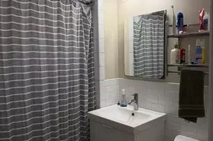 92 Yorktown, Somerville, MA 02144 - Photo 9
