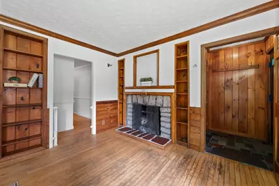 2 Highland Ave, Charlton, MA 01507 - Photo 9