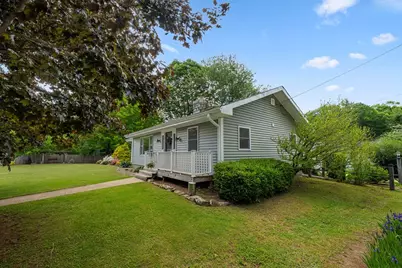 2 Highland Ave, Charlton, MA 01507 - Photo 3