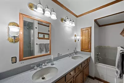 2 Highland Ave, Charlton, MA 01507 - Photo 27