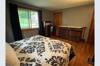48 Clearview Dr, West Brookfield, MA 01585 - Photo 23