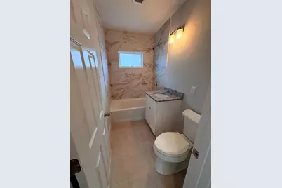 201 Florence St, Brockton, MA 02301 - Photo 5