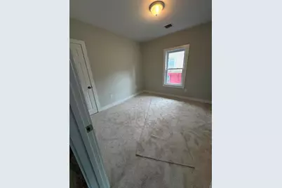 201 Florence St, Brockton, MA 02301 - Photo 7