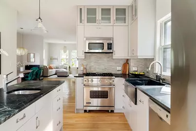 514 Franklin Street, Cambridge, MA 02139 - Photo 13