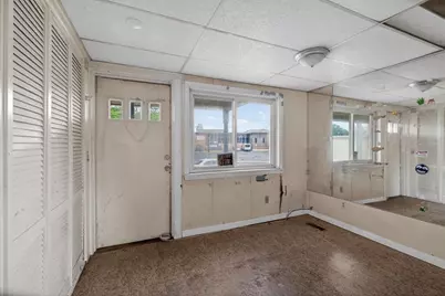 337 Parker St, Springfield, MA 01129 - Photo 11