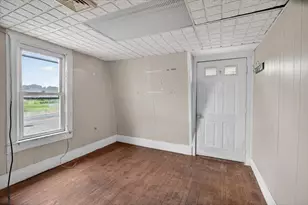 337 Parker St, Springfield, MA 01129 - Photo 23