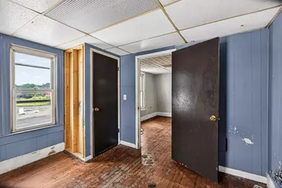 337 Parker St, Springfield, MA 01129 - Photo 27