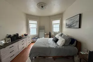 261 E Cottage St, Boston, MA 02125 - Photo 11