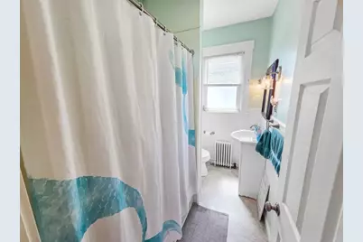 382-384 West Clinton St, New Bedford, MA 02740 - Photo 13
