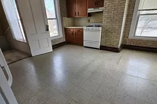 145 Grove St, Fall River, MA 02720 - Photo 3