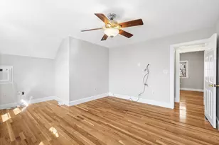 1 Oak Grove Ct, Malden, MA 02148 - Photo 15
