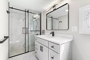 1 Oak Grove Ct, Malden, MA 02148 - Photo 17