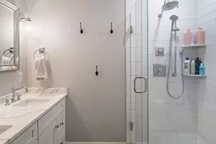 28 Emerson St, Boston, MA 02127 - Photo 17