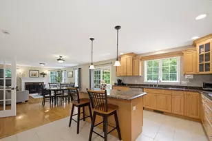 52 Kensington Ct, Swansea, MA 02777 - Photo 11