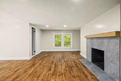 616 Grove St, Framingham, MA 01701 - Photo 9