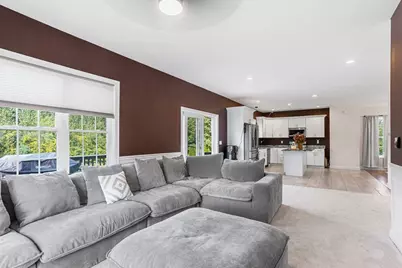 39 Hycrest Rd, Charlton, MA 01507 - Photo 11
