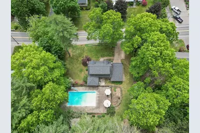 71 Forest St., Bridgewater, MA 02324 - Photo 3