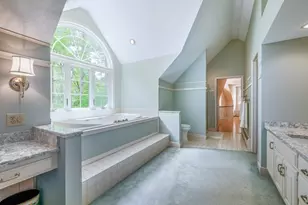 7 Village Green Ln, Holden, MA 01520 - Photo 23