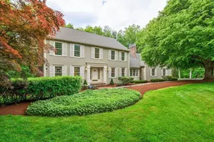 7 Village Green Ln, Holden, MA 01520 - Photo 3